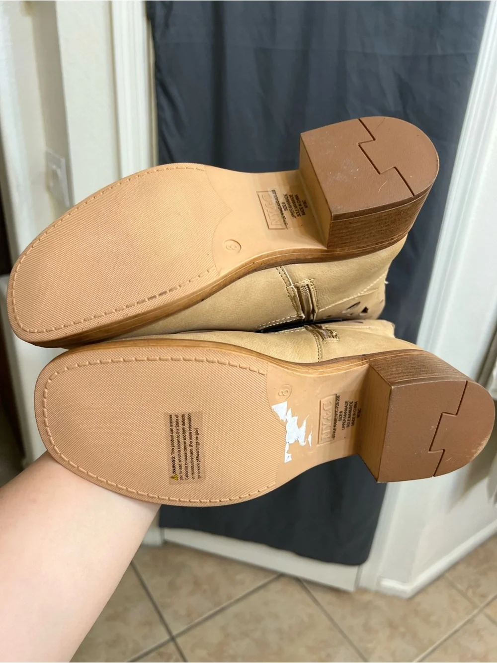 New York & Company elegant tan